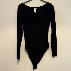 Square Neck Black Long Sleeve Bodysuit